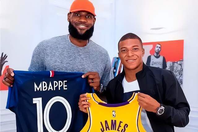 亚洲自拍另类制服在线