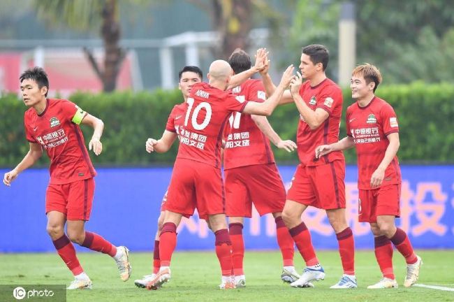 免费看三极片